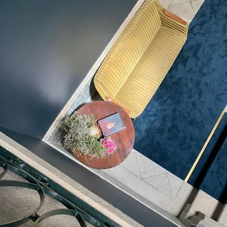 Condes De Azevedo Palace شقة بورتو