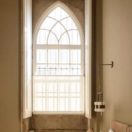 Condes De Azevedo Palace