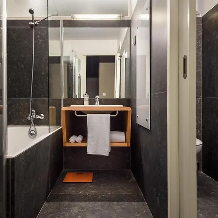 Condes De Azevedo Palace