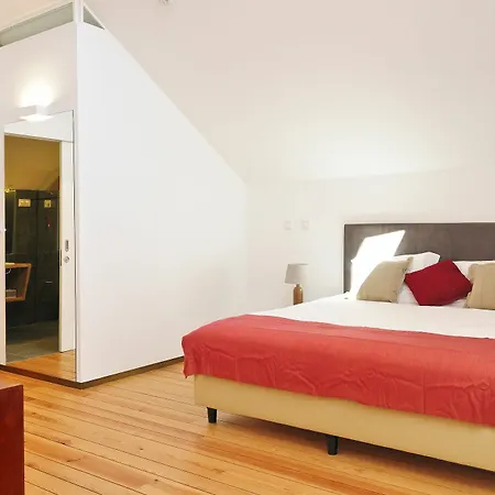 Condes De Azevedo Palace Apartments Apartment