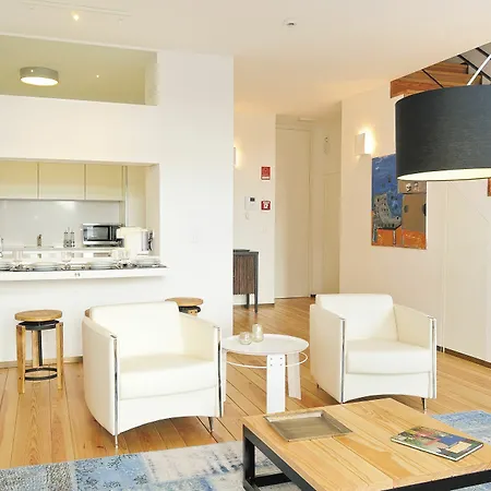 Condes De Azevedo Palace *