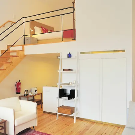 Condes De Azevedo Palace Apartments *