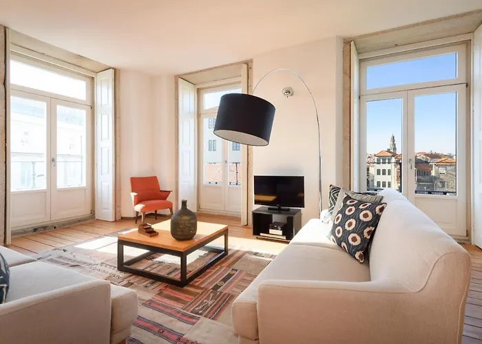 Condes De Azevedo Palace *