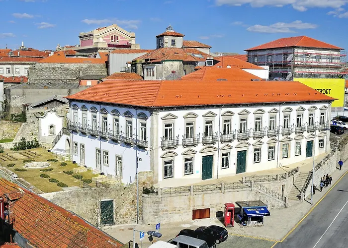 Condes De Azevedo Palace * Oporto
