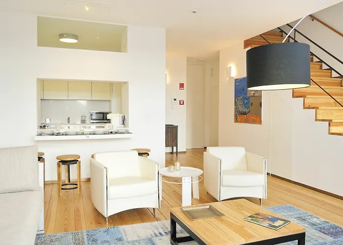 Condes De Azevedo Palace *