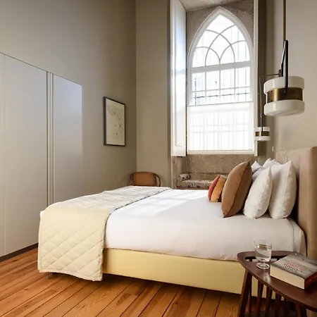 Condes De Azevedo Palace *