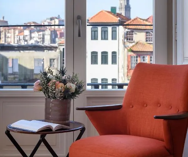 Condes De Azevedo Palace *